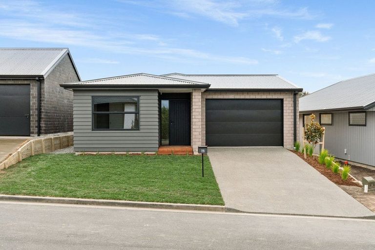 Photo of property in 19b Cowell Crescent, Pyes Pa, Tauranga, 3112