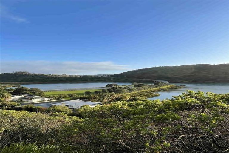 Photo of property in 1 Weranui Road, Waiwera, Orewa, 0994