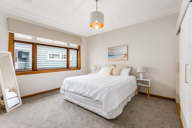 Photo of property in 10 Chelsea Street, Miramar, Wellington, 6022