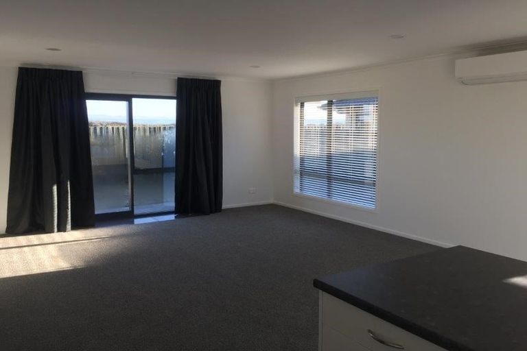 Photo of property in 63 Carroll Place, Owhata, Rotorua, 3010