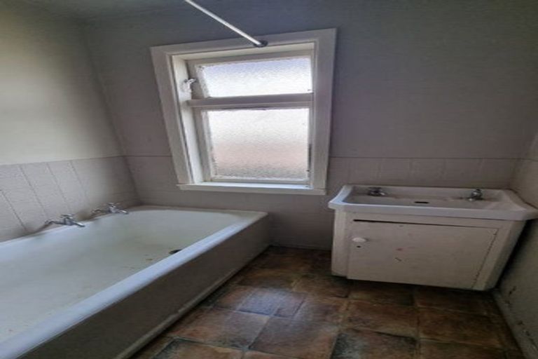 Photo of property in 21 Taurima Street, Hei Hei, Christchurch, 8042