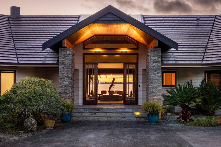 Photo of property in 20 Tinopai Drive, Omokoroa, 3114