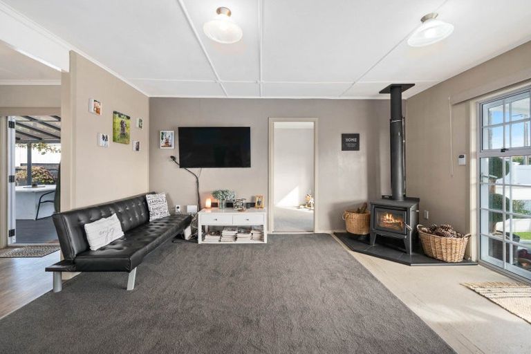 Photo of property in 10 Rangiora Street, Mangakino, 3421