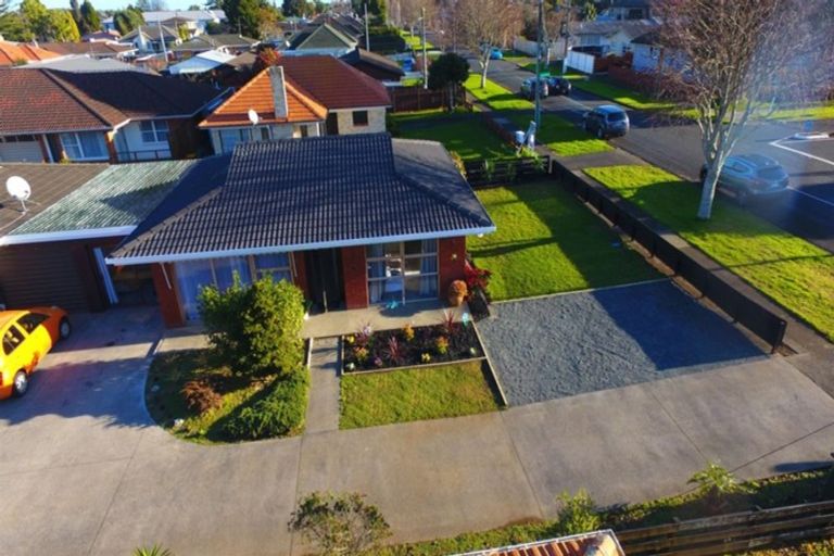 Photo of property in 1/35 Central Avenue, Papatoetoe, Auckland, 2025