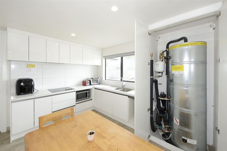 Photo of property in 48a Hooker Avenue, Bryndwr, Christchurch, 8053