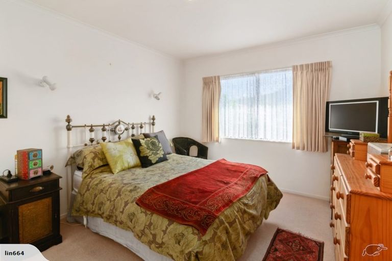 Photo of property in 3/66 Kawaha Point Road, Kawaha Point, Rotorua, 3010