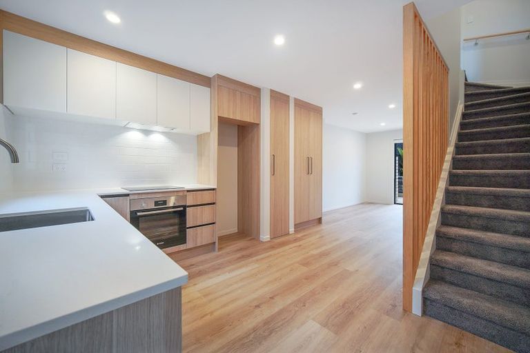 Photo of property in 15/506 Glenfield Road, Bayview, Auckland, 0629