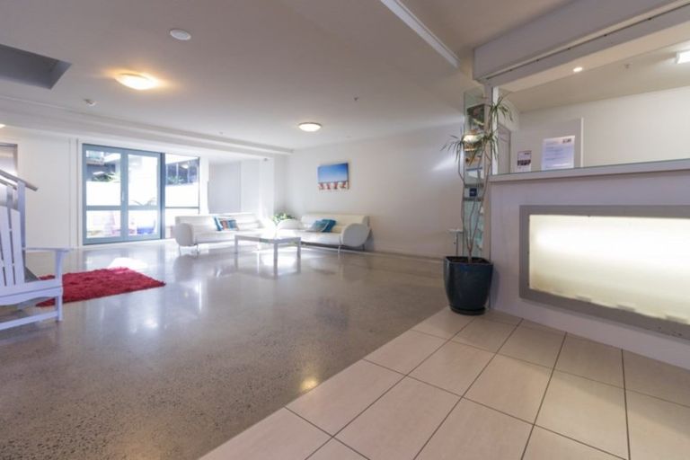 Photo of property in Atlas Apartments, 30/49 Maunganui Road, Mount Maunganui, 3116