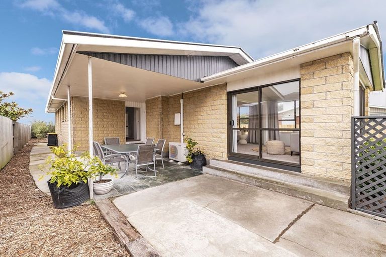 Photo of property in 3 Rosamund Place, Halswell, Christchurch, 8025