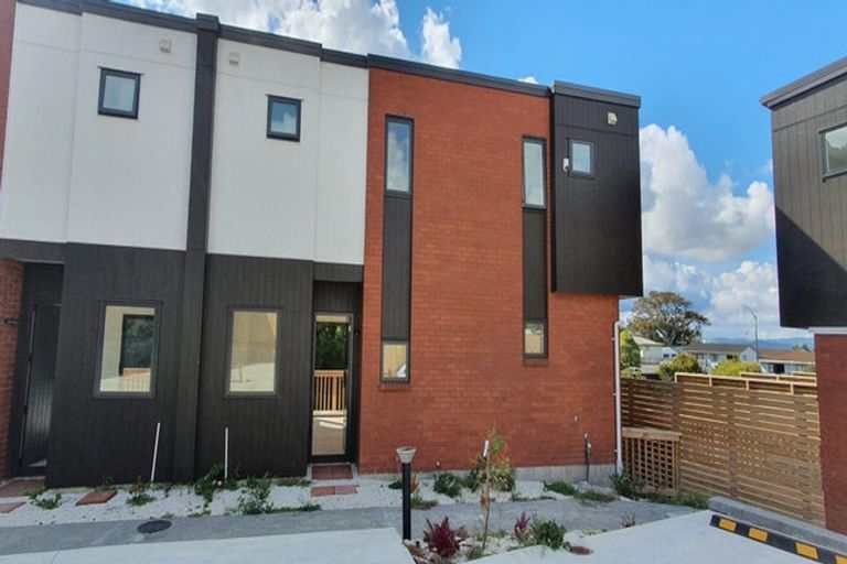 Photo of property in 8/72 Alfriston Road, Manurewa East, Auckland, 2102