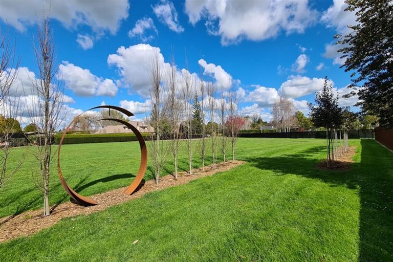 Photo of property in 9c Dalbeth Place, Matangi, Hamilton, 3284