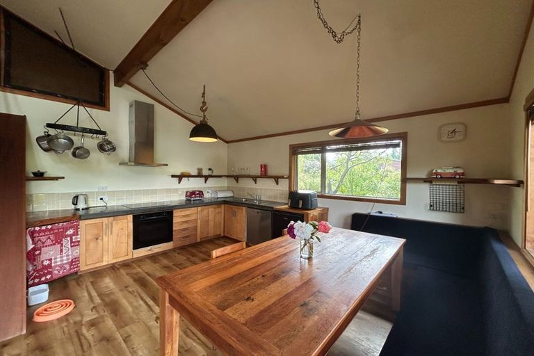 Photo of property in 42 Charles Court, Lake Hawea, Wanaka, 9382