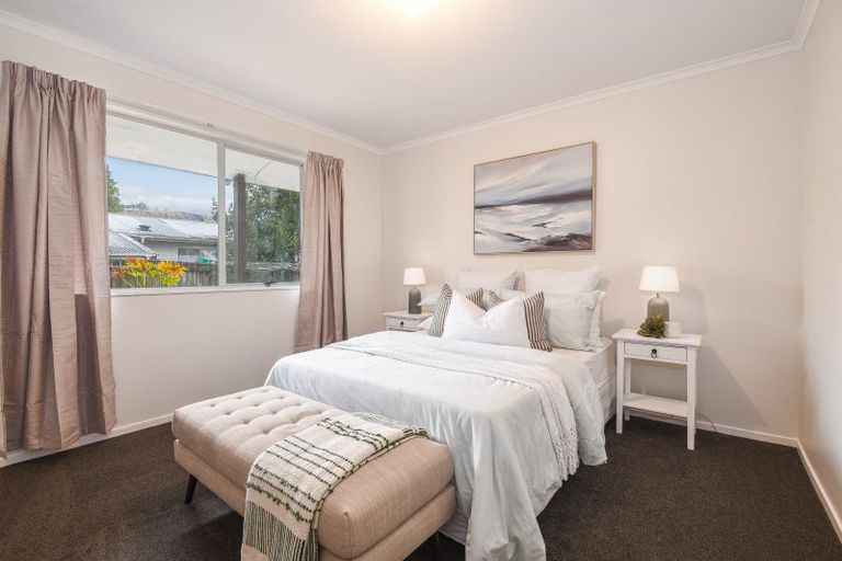 Photo of property in 79 Aquarius Drive, Kawaha Point, Rotorua, 3010