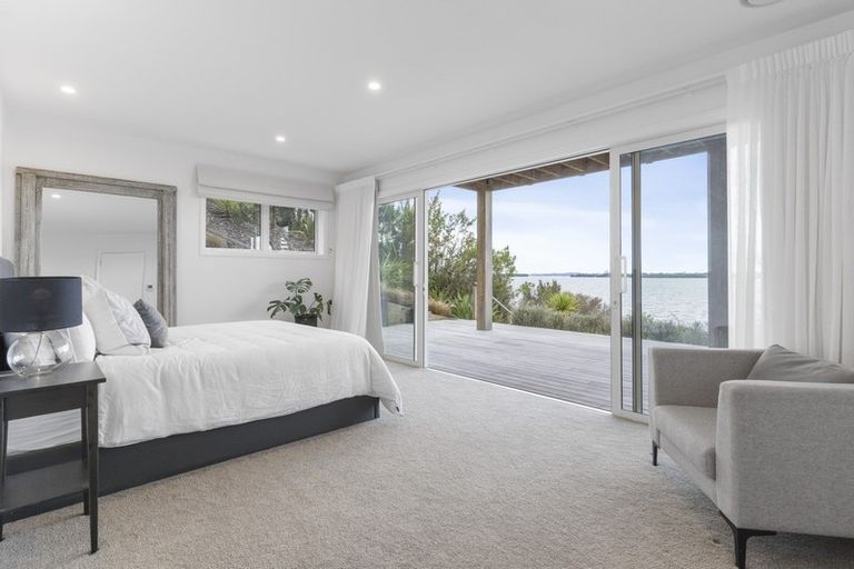 Photo of property in 369 Clifton Road, Whitford, Howick, 2571