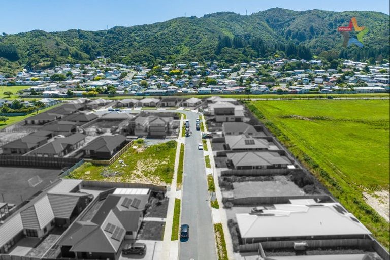 Photo of property in 9 Te Ara O Toroa, Wainuiomata, Lower Hutt, 5014