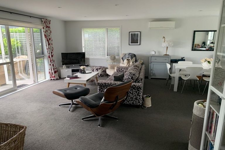 Photo of property in 20 Tuscan Lane, Martinborough, 5711