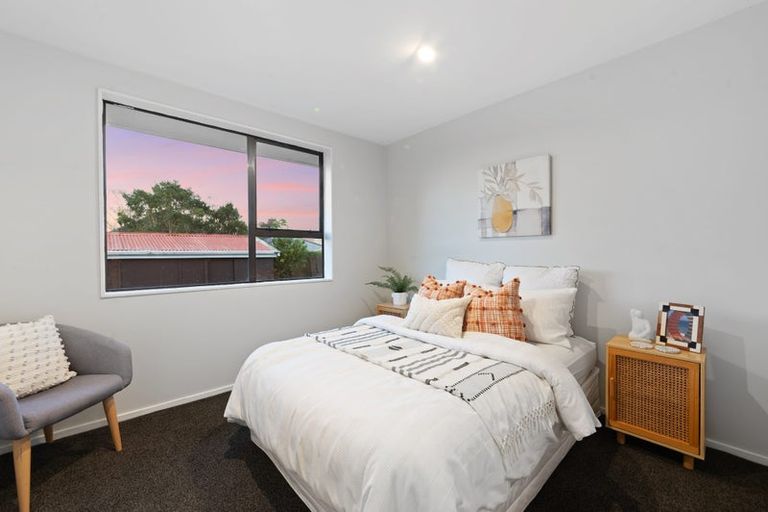 Photo of property in 2/30a Manning Place, Woolston, Christchurch, 8023