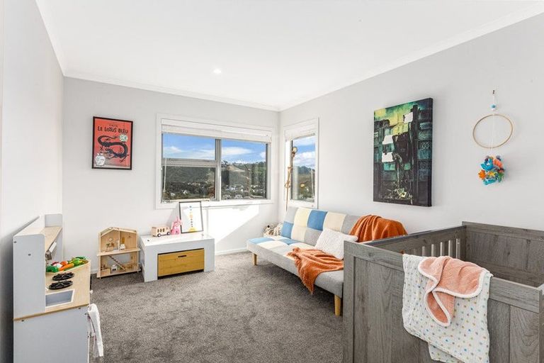 Photo of property in 174 Navigation Drive, Whitby, Porirua, 5024