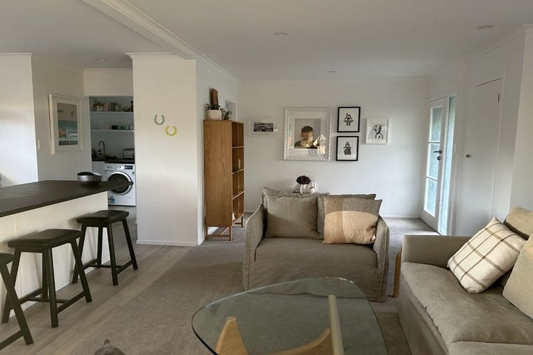 Photo of property in 5 Housman Place, Leamington, Cambridge, 3432