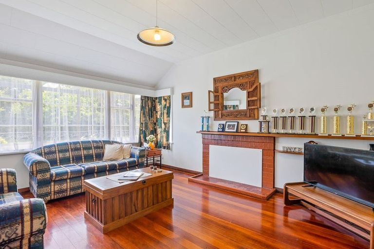 Photo of property in 192 Cambridge Terrace, Naenae, Lower Hutt, 5011