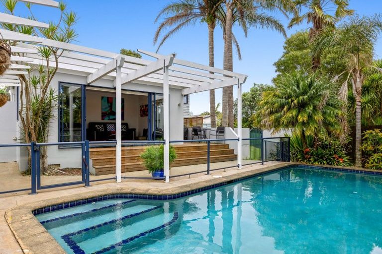 Photo of property in 47 Eban Avenue, Hillcrest, Auckland, 0627