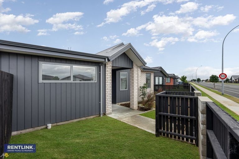 Photo of property in 6 Salers Lane, Papamoa, 3118
