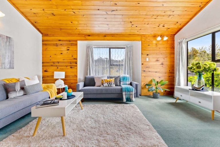 Photo of property in 1/123 Spinella Drive, Bayview, Auckland, 0629