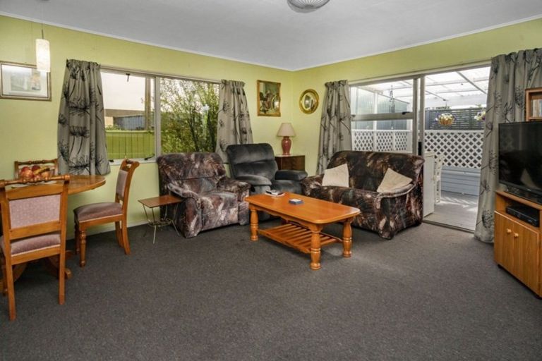 Photo of property in 2/19 Parkers Road, Tahunanui, Nelson, 7011