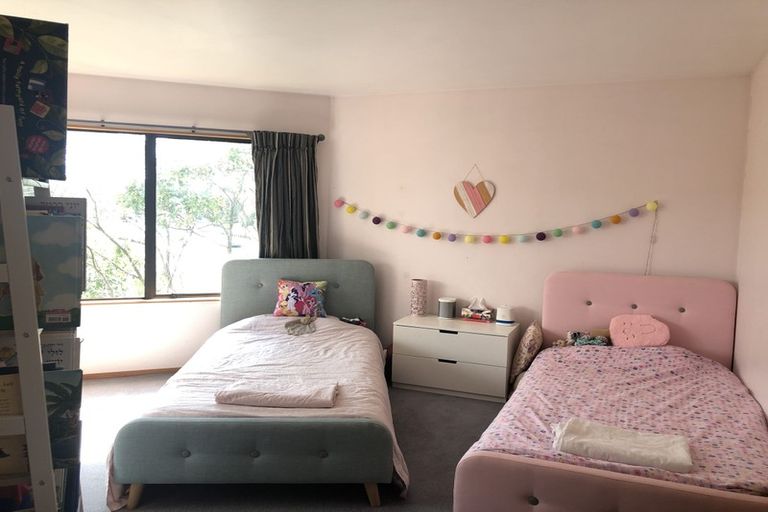 Photo of property in 33 Long Drive, Torbay, Auckland, 0630