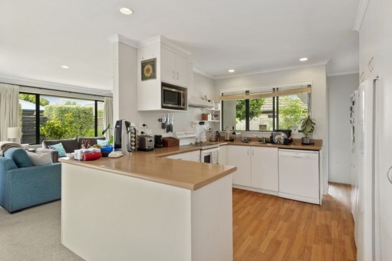 Photo of property in 7 Grasmere Court, Huntington, Hamilton, 3210