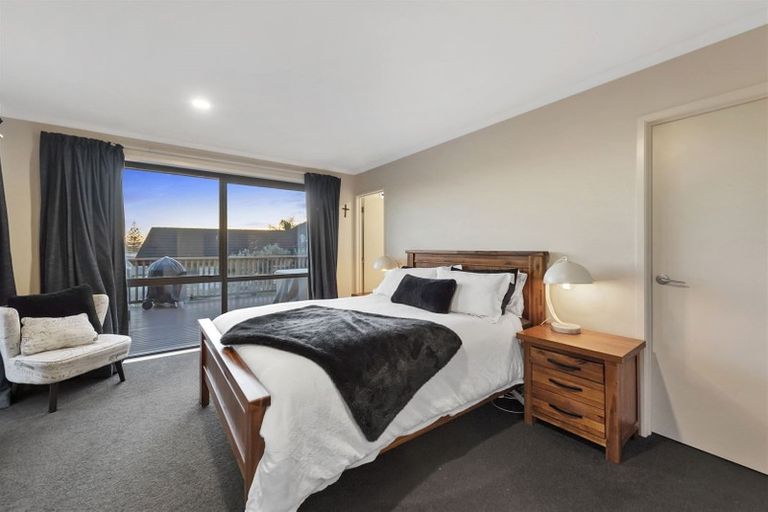 Photo of property in 8 Ashbourne Lane, Dinsdale, Hamilton, 3204