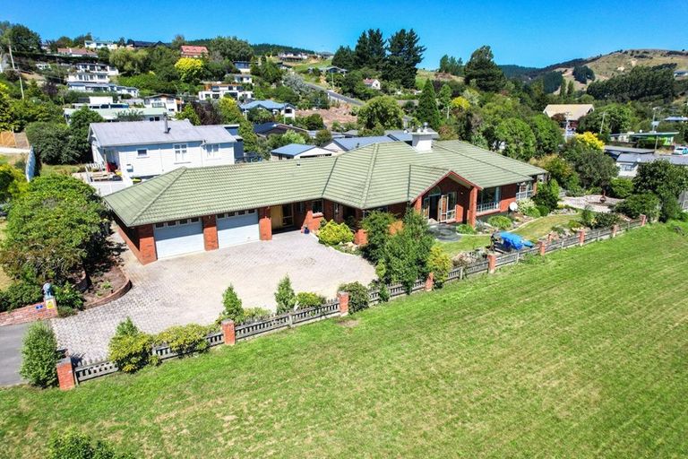 Photo of property in 4a Chatham Street, Waihola, Milton, 9073