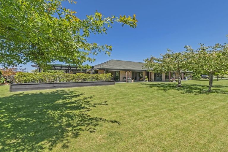 Photo of property in 94 Rossington Drive, West Melton, 7618