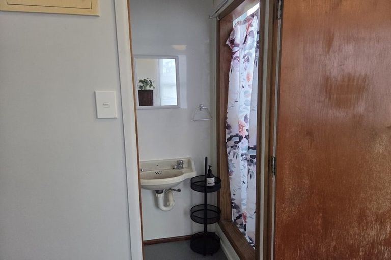 Photo of property in 13 Kent Road, Regent, Whangarei, 0112