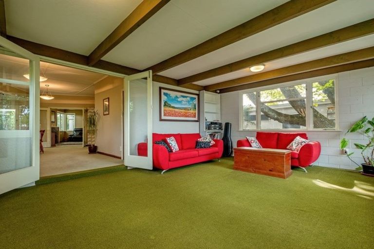 Photo of property in 24 Keeling Street, West End, Palmerston North, 4412