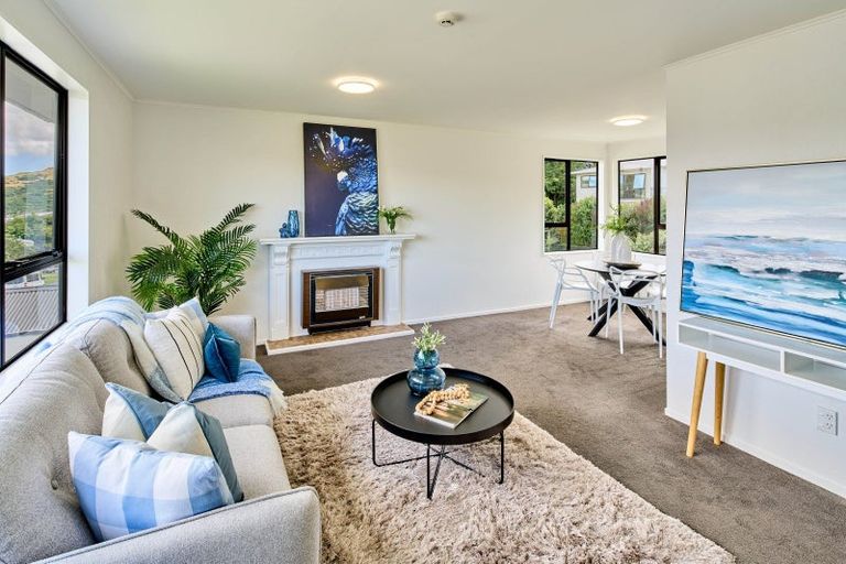 Photo of property in 27 Invercargill Drive, Kelson, Lower Hutt, 5010