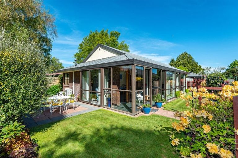 Photo of property in 1/734 Avonside Drive, Avonside, Christchurch, 8061