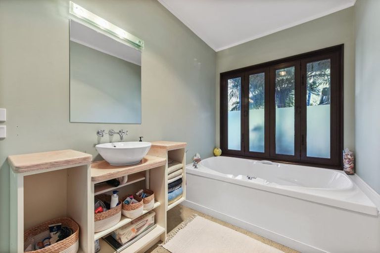 Photo of property in 1318 Motueka Valley Highway, Ngatimoti, Motueka, 7196