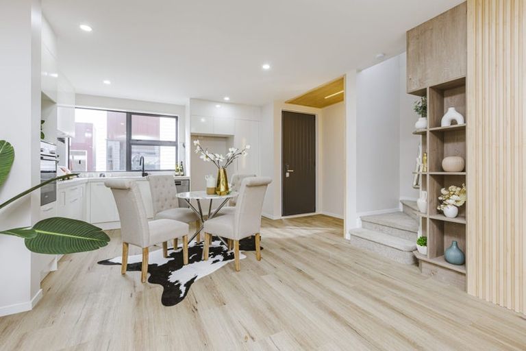 Photo of property in 67f Stratford Road, Manurewa, Auckland, 2105