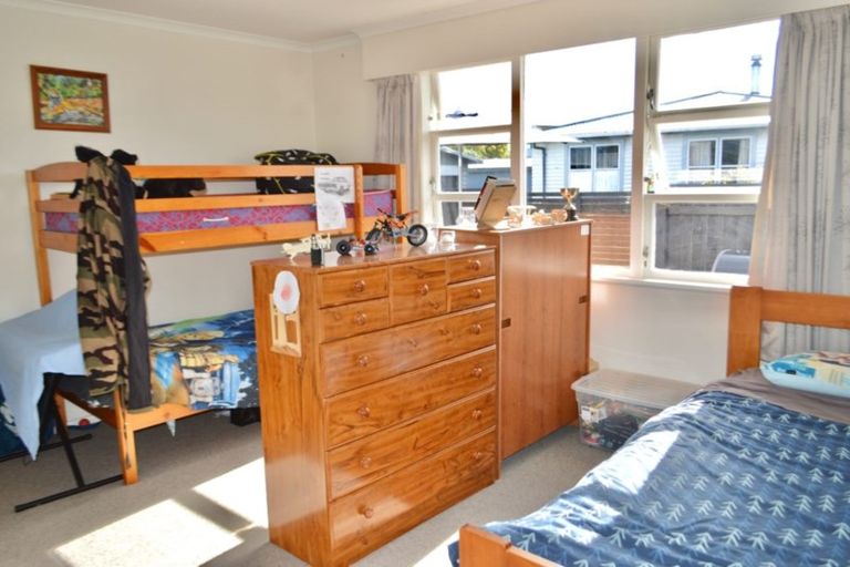 Photo of property in 25 Lemon Street, Otaki, 5512