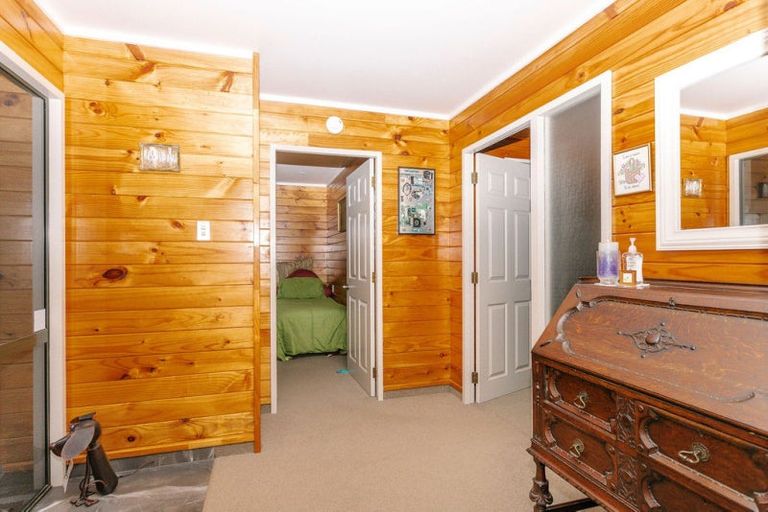 Photo of property in 24 Ruahine Street, Dannevirke, 4930