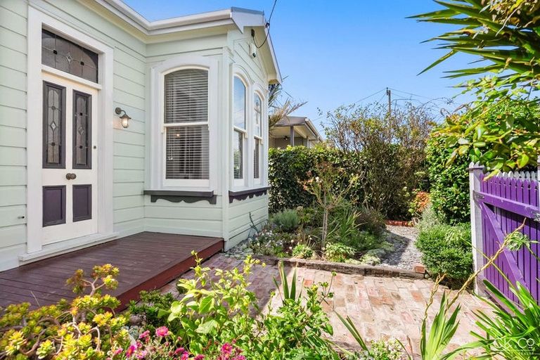 Photo of property in 15 Emerson Street, Petone, Lower Hutt, 5012