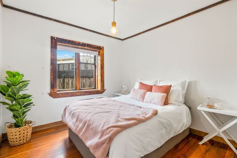 Photo of property in 68 Kiwi Road, Raumati Beach, Paraparaumu, 5032