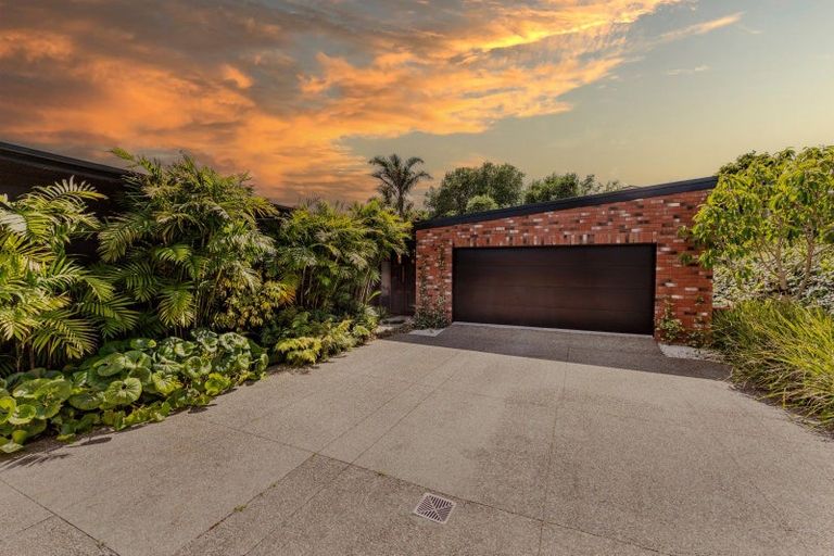 Photo of property in 3 Piper Way, Glen Avon, New Plymouth, 4312