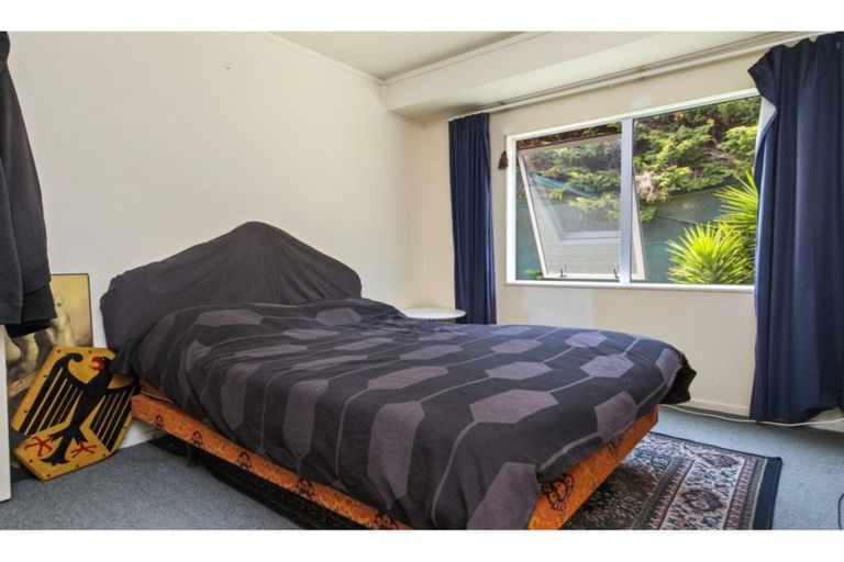 Photo of property in 104a Collingwood Road, Waiuku, 2123