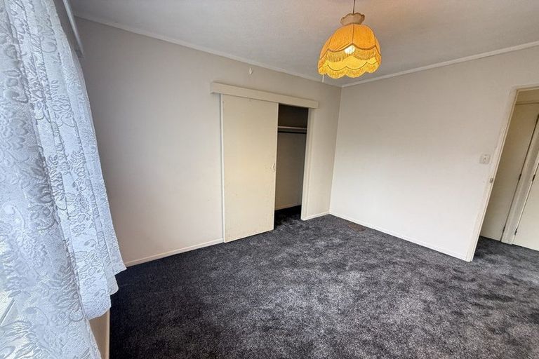 Photo of property in 2/25 Overton Road, Papatoetoe, Auckland, 2025