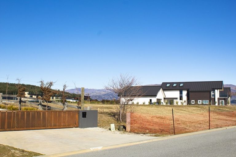 Photo of property in Mount Gold Place, Wanaka, 9305