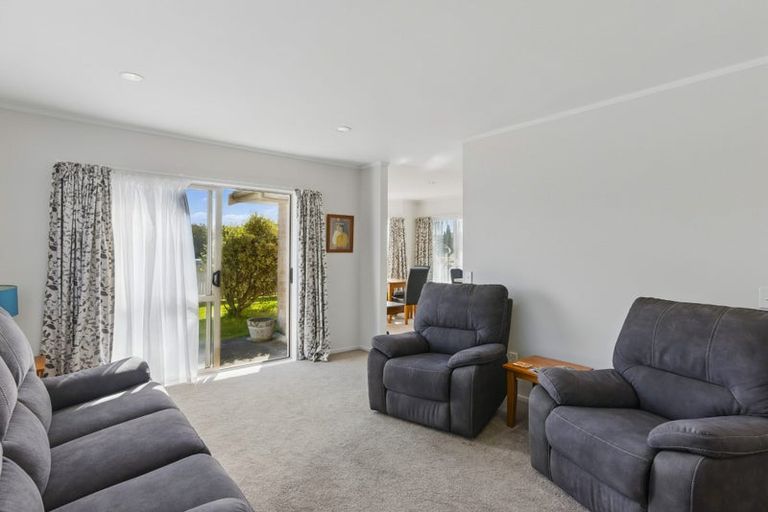 Photo of property in 110 Makarini Street, Paraparaumu, 5032
