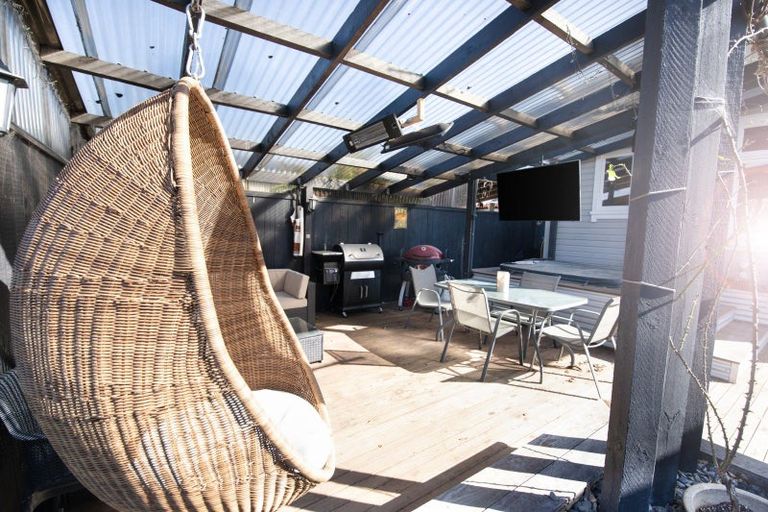 Photo of property in 1 Campaign Street, Napier South, Napier, 4110