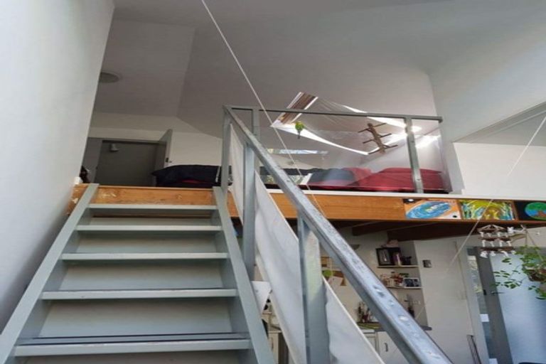 Photo of property in 1/46 Gracefield Avenue, Christchurch Central, Christchurch, 8013